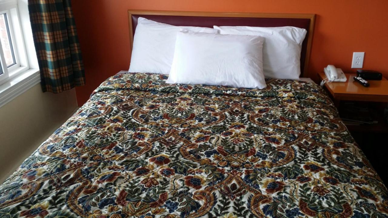 River Mist Inn Sturgeon Falls Zewnętrze zdjęcie