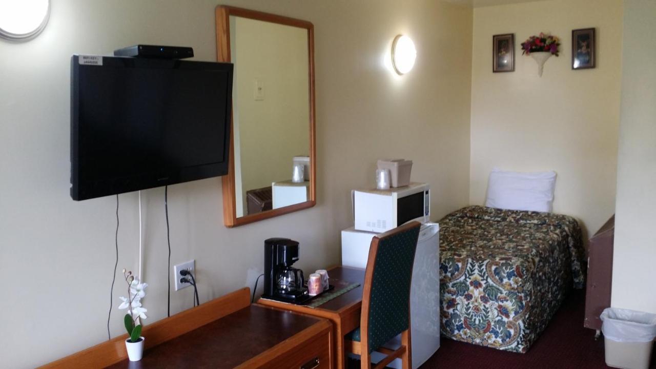 River Mist Inn Sturgeon Falls Zewnętrze zdjęcie