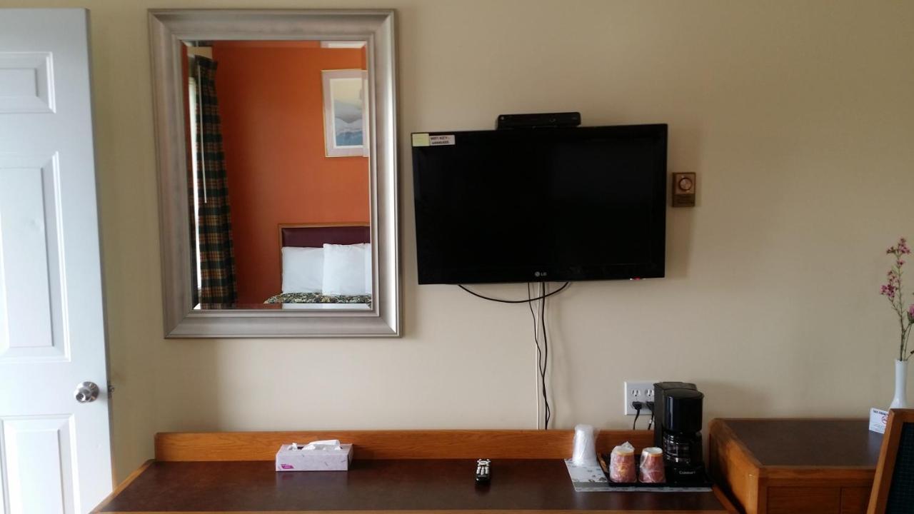 River Mist Inn Sturgeon Falls Zewnętrze zdjęcie
