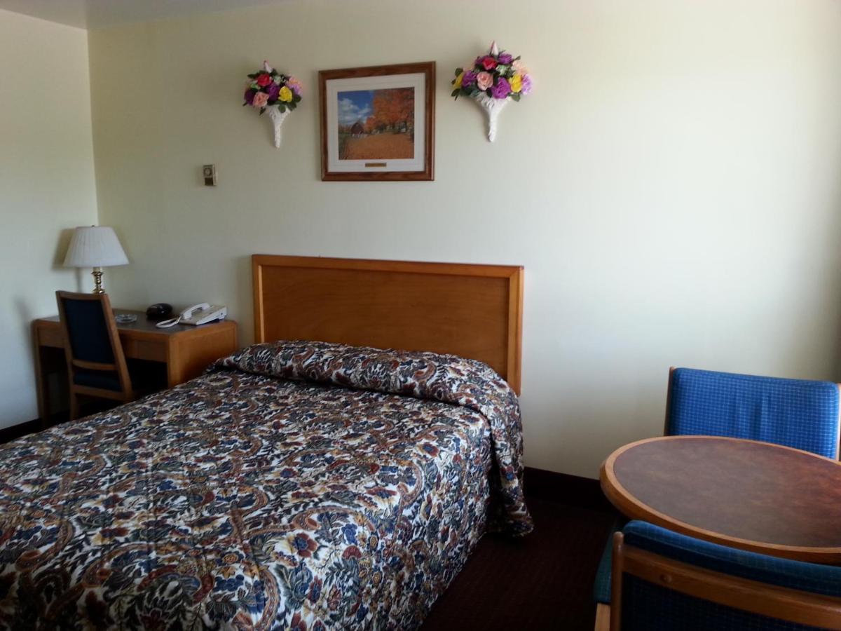 River Mist Inn Sturgeon Falls Zewnętrze zdjęcie